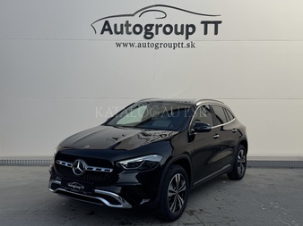Fotografia Mercedes-Benz GLA 180