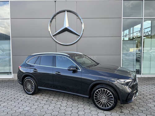 Fotografia Mercedes-Benz GLC 200 4MATIC