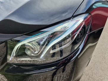 Fotografia Mercedes-Benz E 400 4MATIC kupé