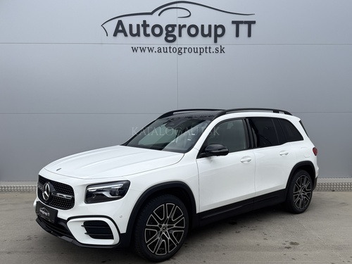 Fotografia Mercedes-Benz GLB 180