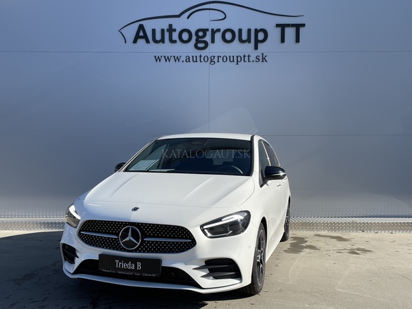 Fotografia Mercedes-Benz B 180