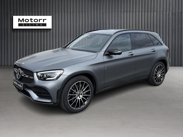 Fotografia Mercedes-Benz GLC 300 4MATIC