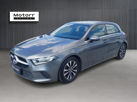 Fotografia Mercedes-Benz A 180 d hatchback