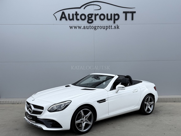 Fotografia Mercedes-Benz SLC 180