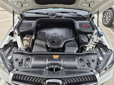 Fotografia Mercedes-Benz GLE 450 4MATIC