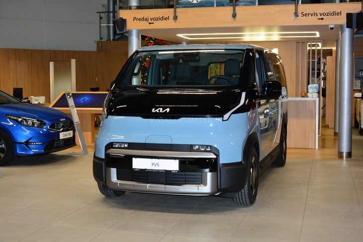 Fotografia Kia PV5 PASSENGER LR ELITE 120kW/163k