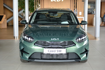 Fotografia Kia CEED SW 1,5 T-GDi 7DCT GOLD 103kW/140k
