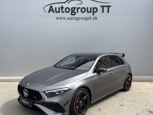 Fotografia Mercedes-Benz Mercedes AMG A 35 4M hatchback