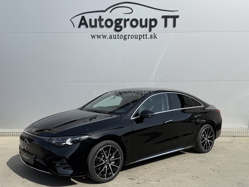 Fotografia Mercedes-Benz CLA 350 4MATIC with EQ Technology