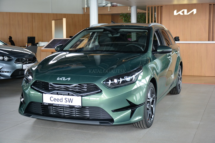 Fotografia Kia CEED SW 1,5 T-GDi 7DCT GOLD 103kW/140k