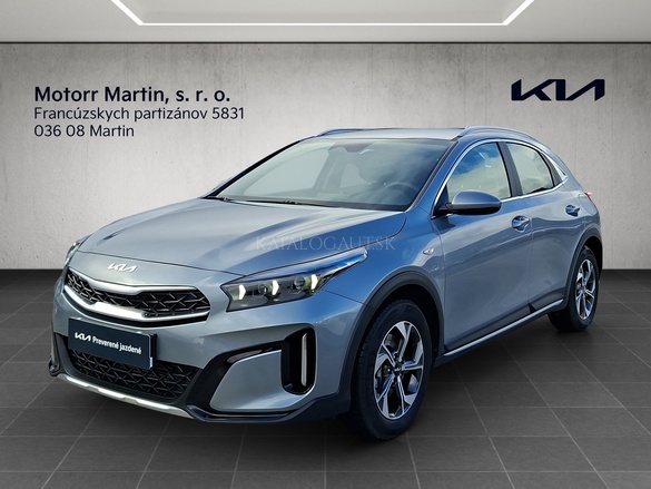Fotografia Kia XCEED 1,5 T-GDi 7DCT SILVER103kW/140k