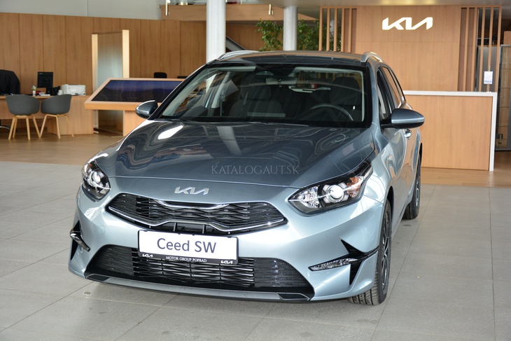 Fotografia Kia CEED SW 1,5 T-GDi M6 SILVER 103kW/140k