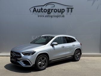 Fotografia Mercedes-Benz GLA 180