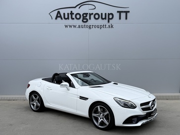Fotografia Mercedes-Benz SLC 180