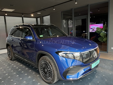 Fotografia Mercedes-Benz EQB 300 4MATIC