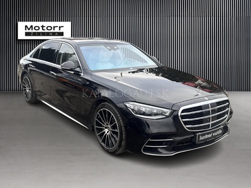 Fotografia Mercedes-Benz S 580 4MATIC sedan dlhá verzia