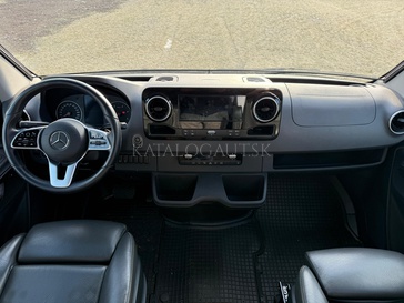 Fotografia Mercedes-Benz Hymer Grand Canyon S Crossover