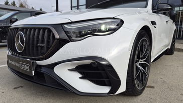 Fotografia Mercedes-Benz Mercedes-AMG E 53 HYBRID 4MATIC+ sedan