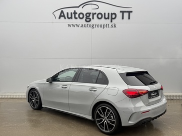 Fotografia Mercedes-Benz A 180 d hatchback