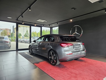 Fotografia Mercedes-Benz A 200 d hatchback
