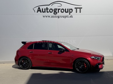 Fotografia Mercedes-Benz Mercedes AMG A 45 S 4MATIC+ hatchback
