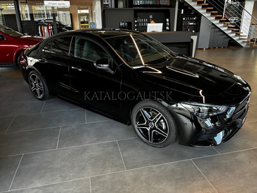 Fotografia Mercedes-Benz CLA 180 kupé