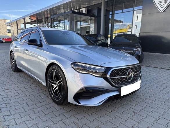 Fotografia Mercedes-Benz E 300 de 4 MATIC kombi