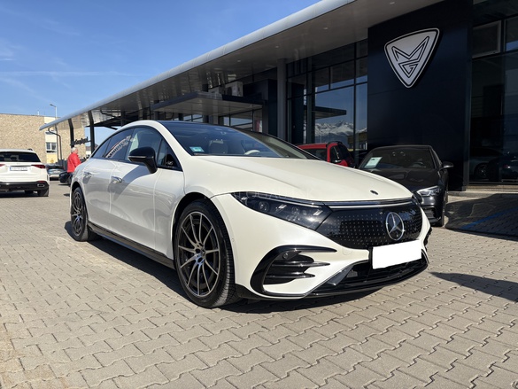 Fotografia Mercedes-Benz EQS 580 4MATIC sedan