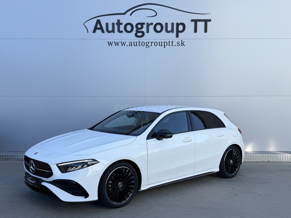 Fotografia Mercedes-Benz A 180 hatchback