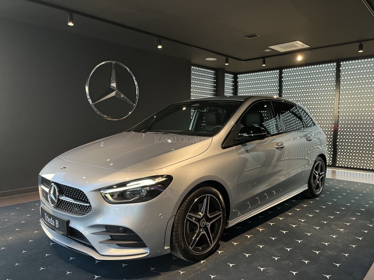 Fotografia Mercedes-Benz B 200