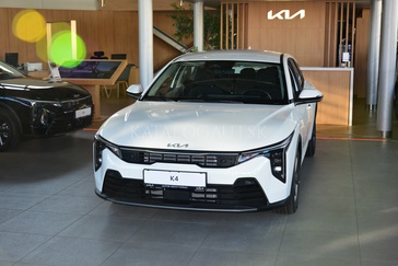 Fotografia Kia K4 1,0 T-GDi 7DCT SILVER 84kW/115k