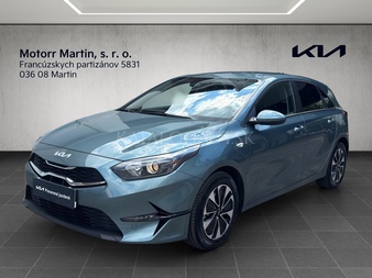 Fotografia Kia CEED 1,5 T-GDi M6 SILVER Pack103kW/140k
