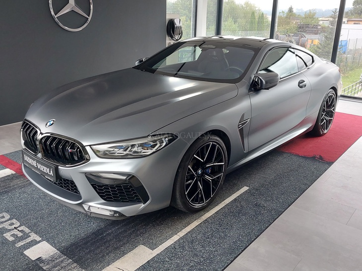 Fotografia BMW M8 X-Drive