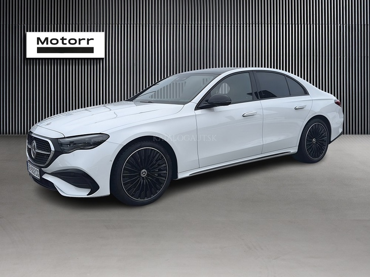 Fotografia Mercedes-Benz E 450 d 4MATIC sedan