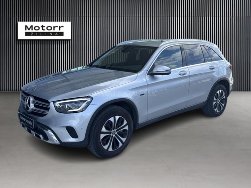 Fotografia Mercedes-Benz GLC 300 e 4MATIC