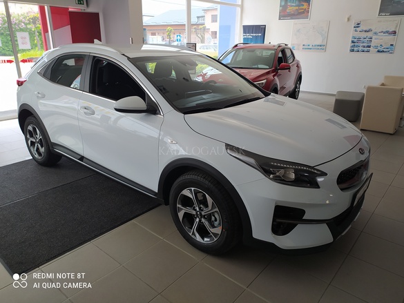 Fotografia Kia X CEED 1,5 T-GDI SILVER M6 117,5kW/160k