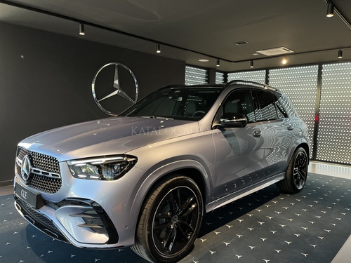 Fotografia Mercedes-Benz GLE 450 d 4MATIC