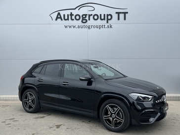 Fotografia Mercedes-Benz GLA 220 4MATIC
