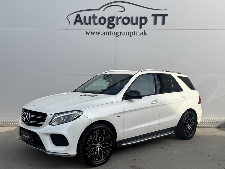 Fotografia Mercedes-Benz GLE 450 4MATIC