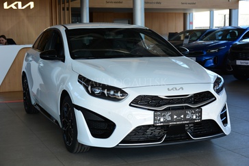 Fotografia Kia PRO CEED 1,5 T-GDi 7DCT GT-Line 103kW/140k