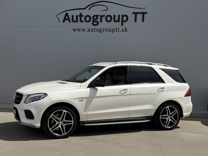 Fotografia Mercedes-Benz GLE 450 4MATIC