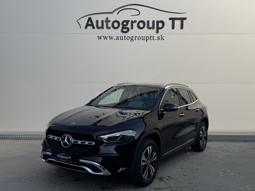 Fotografia Mercedes-Benz GLA 180