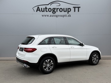 Fotografia Mercedes-Benz GLC 250 4MATIC