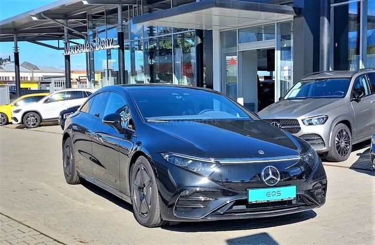 Fotografia Mercedes-Benz EQS 580 4MATIC sedan