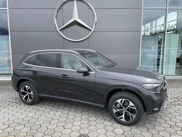 Fotografia Mercedes-Benz GLC 300 de 4MATIC