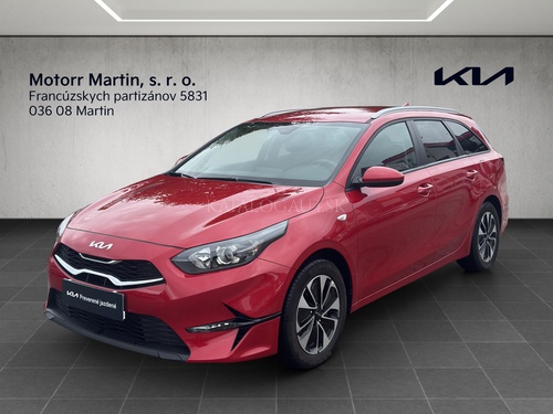 Fotografia Kia CEED SW 1,5 T-GDi M6 SILVER+SILVER PACK103kW/140k