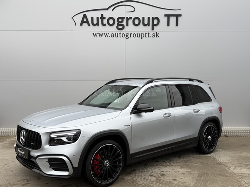 Fotografia Mercedes-Benz Mercedes-AMG GLB 35 4MATIC