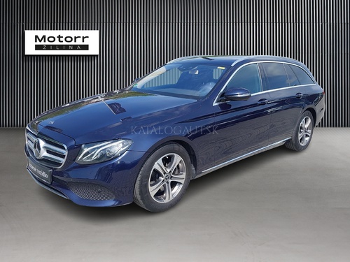Fotografia Mercedes-Benz E 220 d 4MATIC kombi