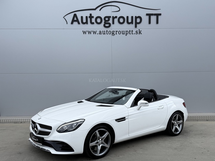 Fotografia Mercedes-Benz SLC 180