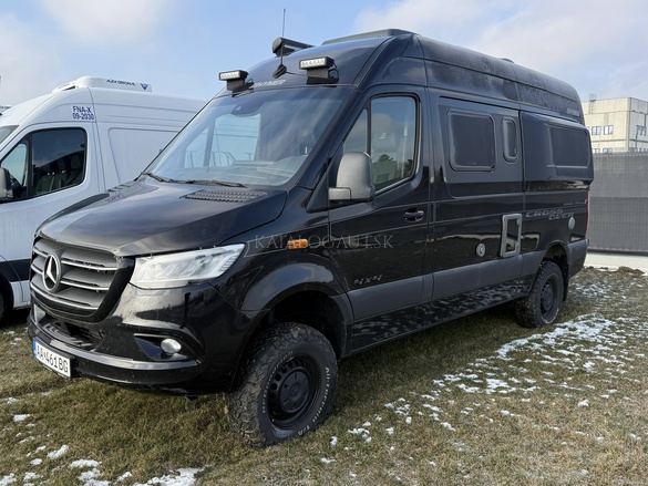 Fotografia Mercedes-Benz Hymer Grand Canyon S Crossover